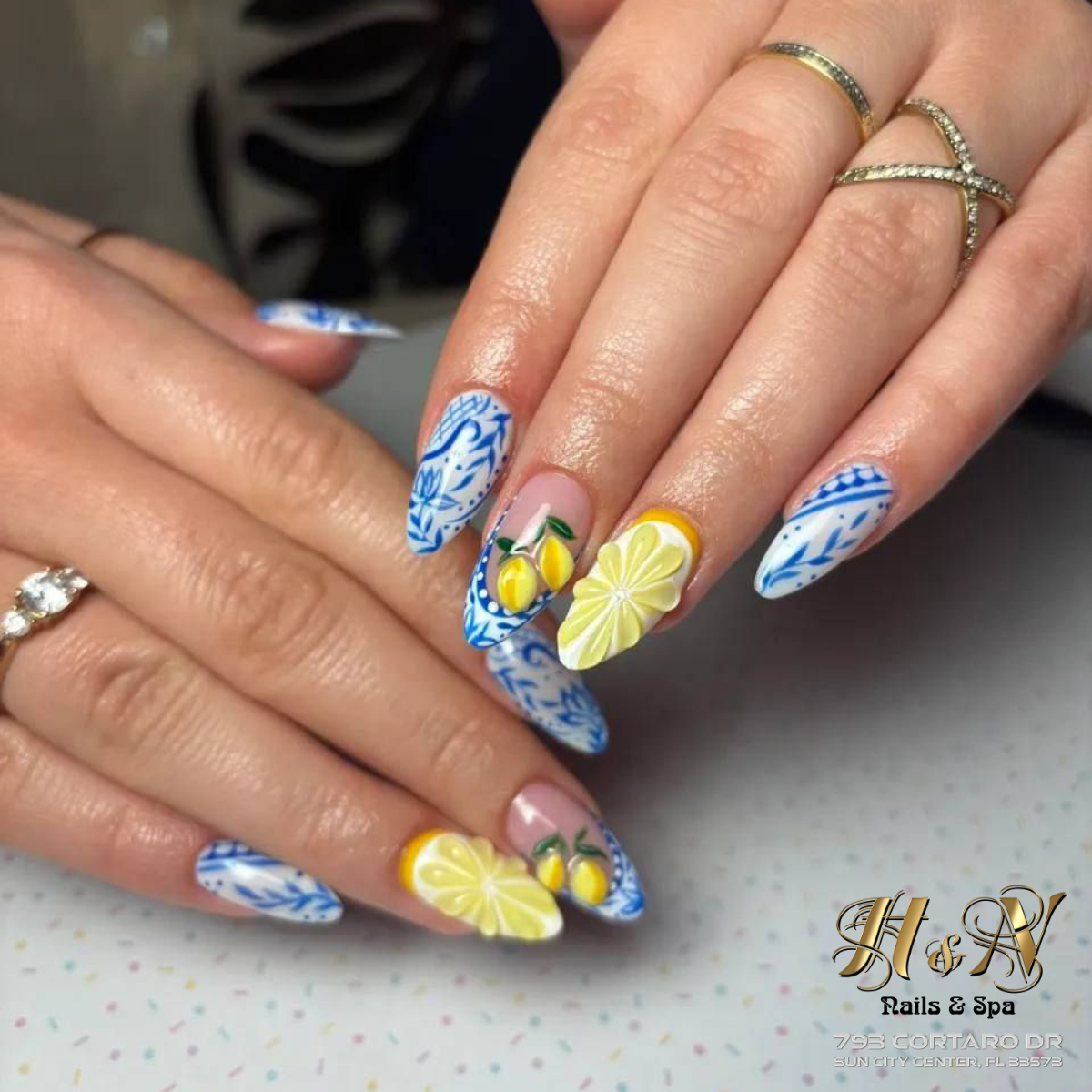 Nail colours